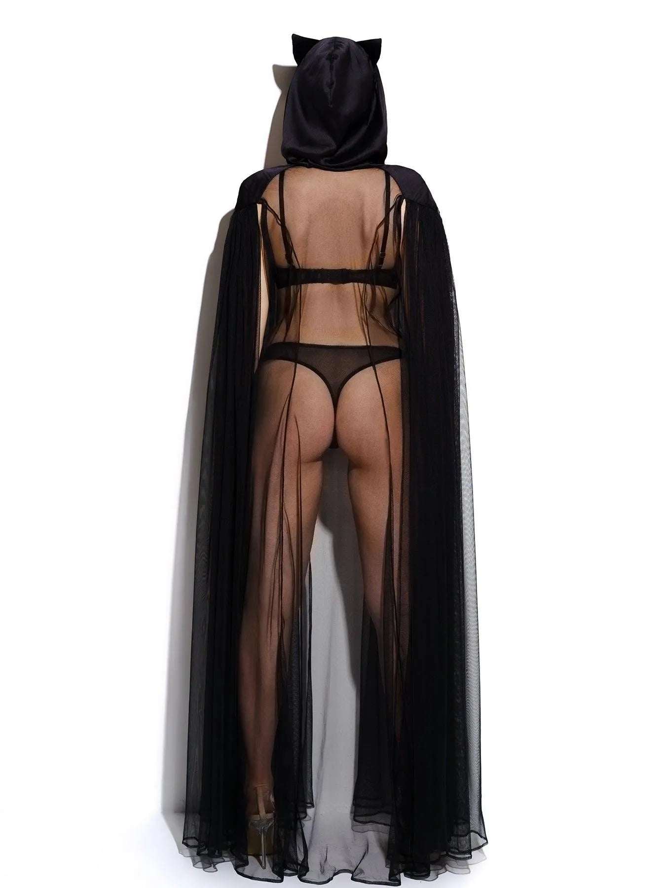VIXEN ROBE